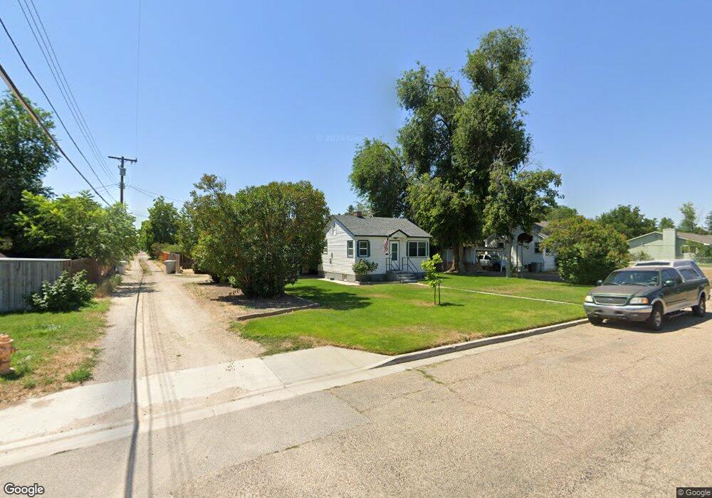 1111 E Lincoln Ave, Nampa, ID 83686 - photo 1