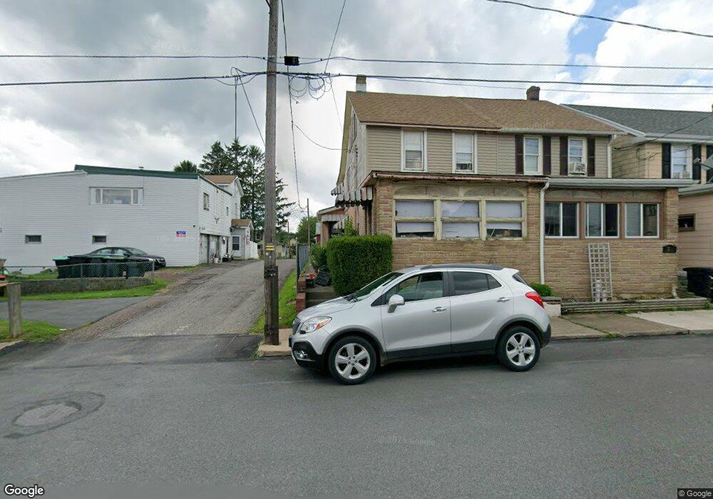 28 S Manning St, McAdoo, PA 18237 - photo 1