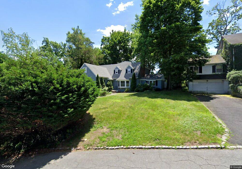 16 Walnut Ct, South Orange, NJ 07079 - photo 1