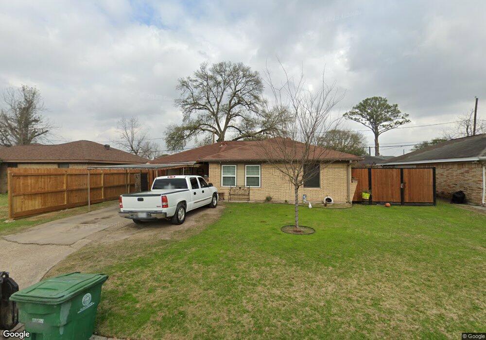2927 Trenton Rd, Houston, TX 77093 - photo 1