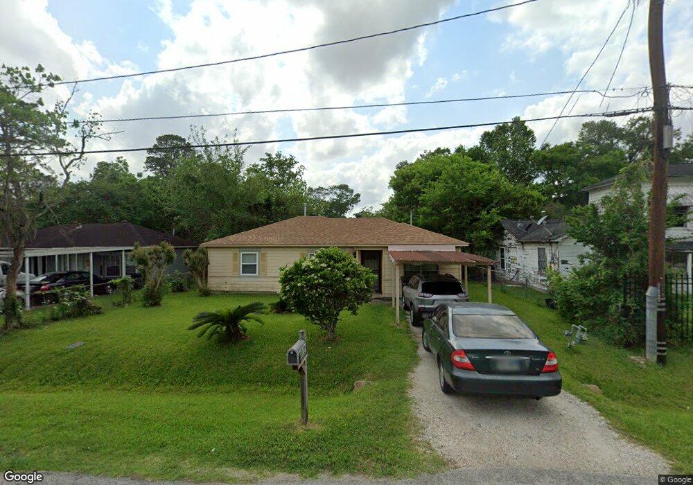 10325 Onslow St, Houston, TX 77016 - photo 1