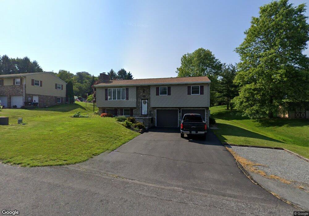 1945 Quigley Dr, Chambersburg, PA 17202 - photo 1