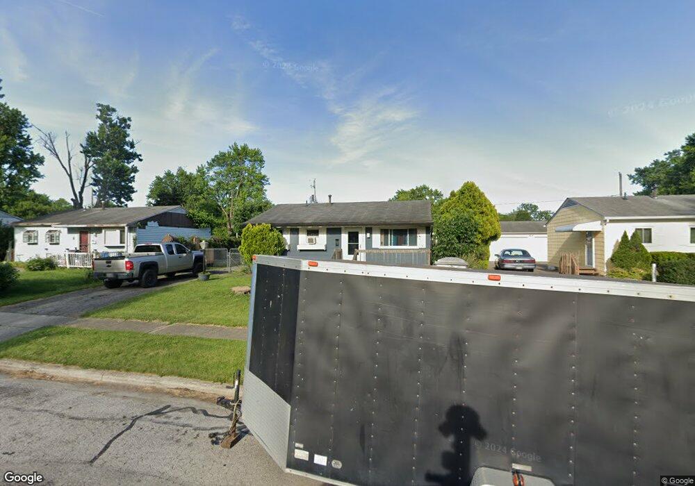 3908 Clearwater Dr, Columbus, OH 43232 - photo 1