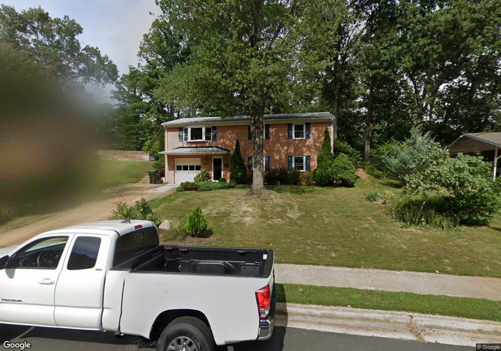 4303 Braeburn Dr, Fairfax, VA 22032 - photo 1