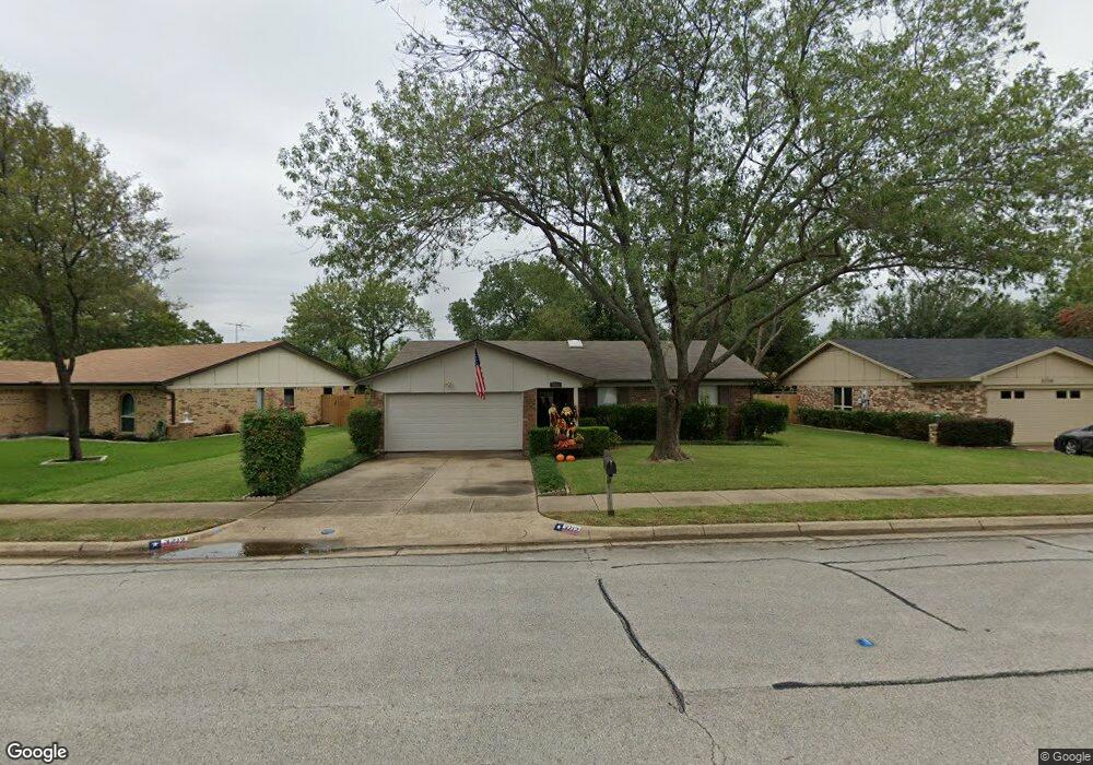 3212 Mossy Oak Ln, Bedford, TX 76021 - photo 1