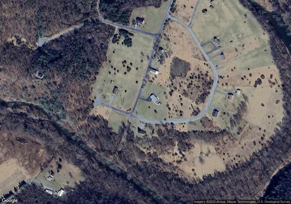 697 Collier Ln, Berkeley Springs, WV 25411 - photo 1