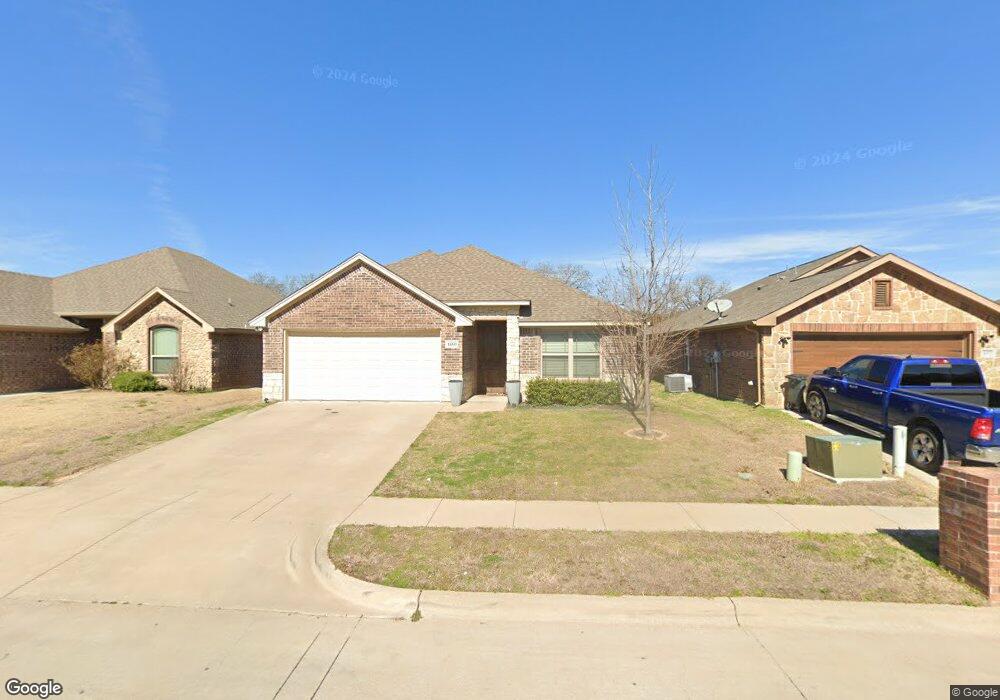 4504 Sapphire Ln, Tolar, TX 76476 - photo 1