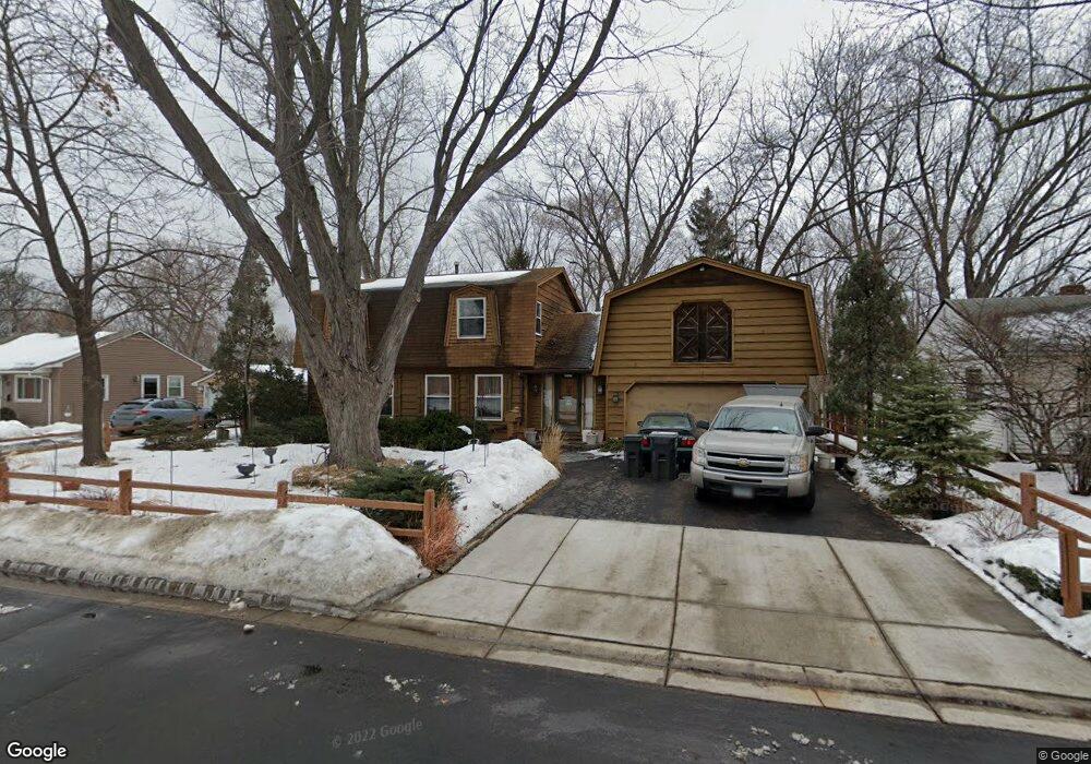 8537 Girard Ave S, Bloomington, MN 55420 - photo 1