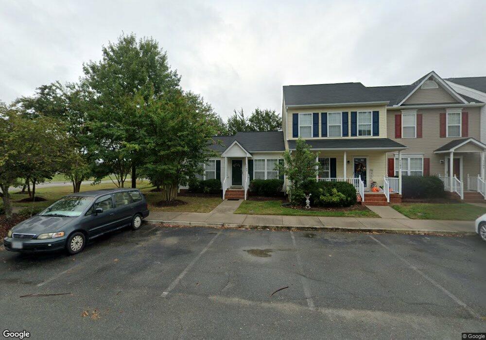 1100 Settlers Landing Dr unit 1, Tappahannock, VA 22560 - photo 1