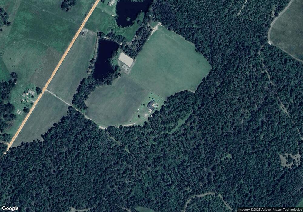 635 W Rollins Rd, Lyons, GA 30436 - photo 1