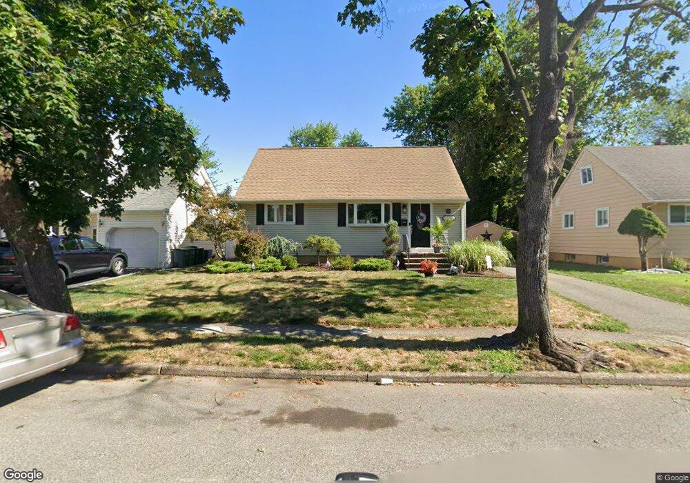 8 Wallace Ln, Woodland Park, NJ 07424 - photo 1