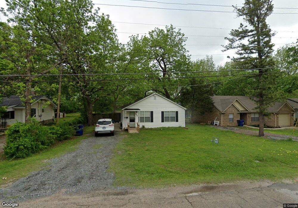 930 E Gardena St, Ada, OK 74820 - photo 1