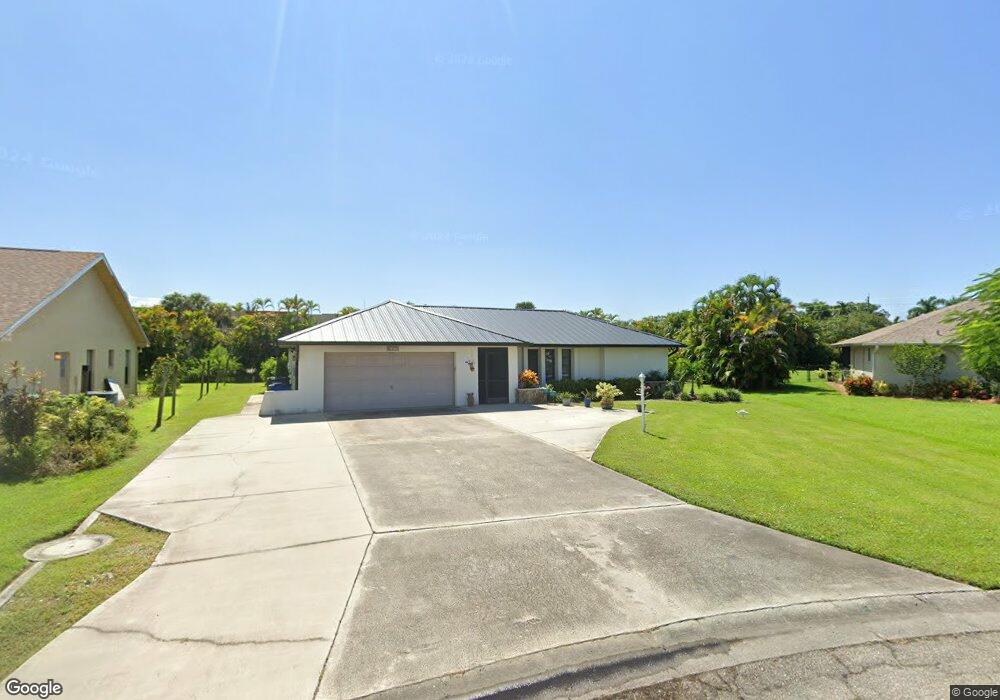 12501 Mcgregor Blvd unit 28, Fort Myers, FL 33919 - photo 1