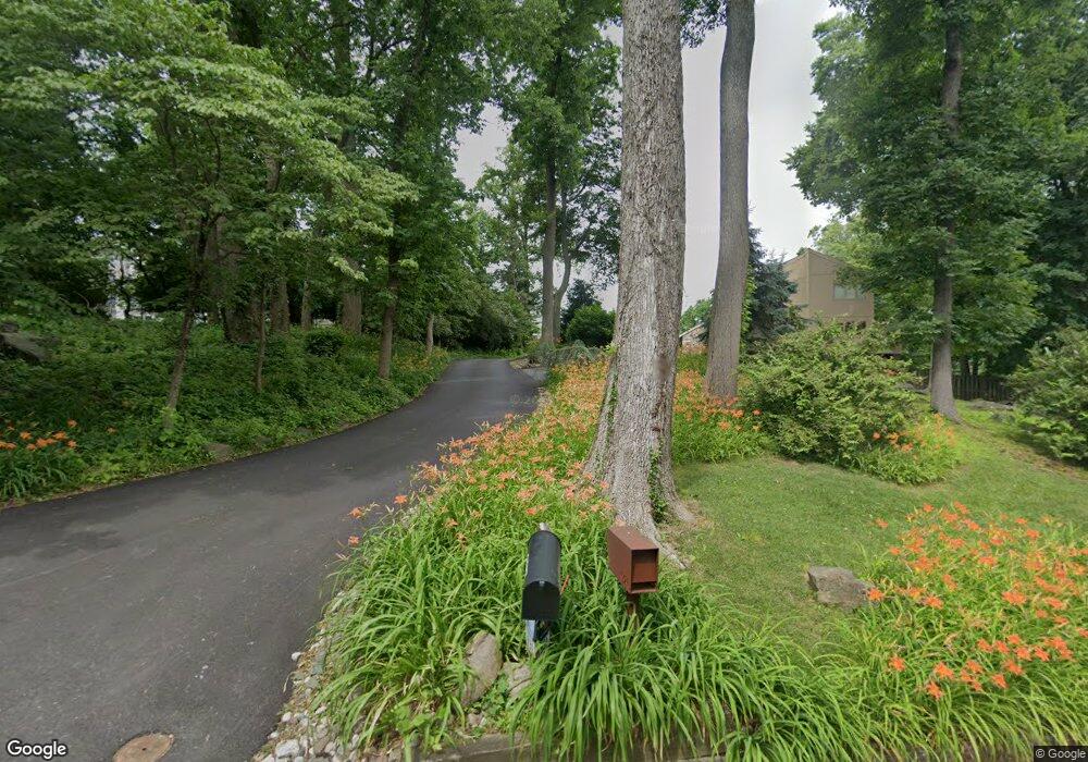 905 Stoke Rd unit 22, Villanova, PA 19085 - photo 1