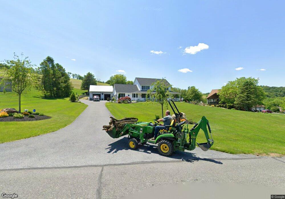 5826 Fritzinger Rd, Germansville, PA 18053 - photo 1