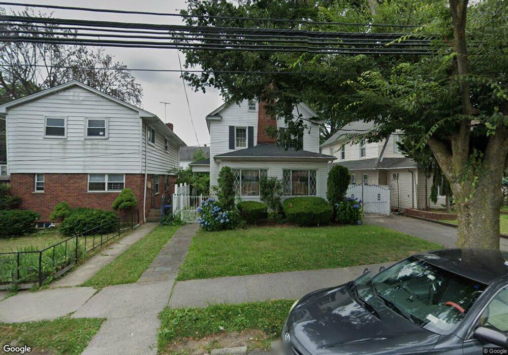 15616 46th Ave, Flushing, NY 11355 - photo 1