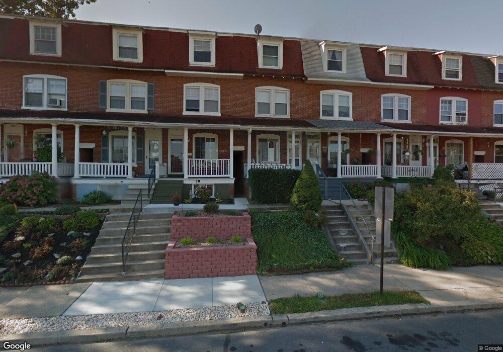 44 E Broad St, Reading, PA 19607 - photo 1