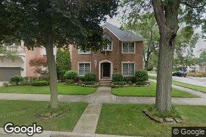 6055 N Lucerne Ave, Chicago, IL 60646