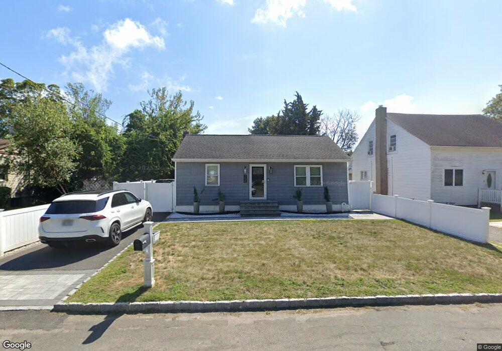 136 45th St, Copiague, NY 11726 - photo 1