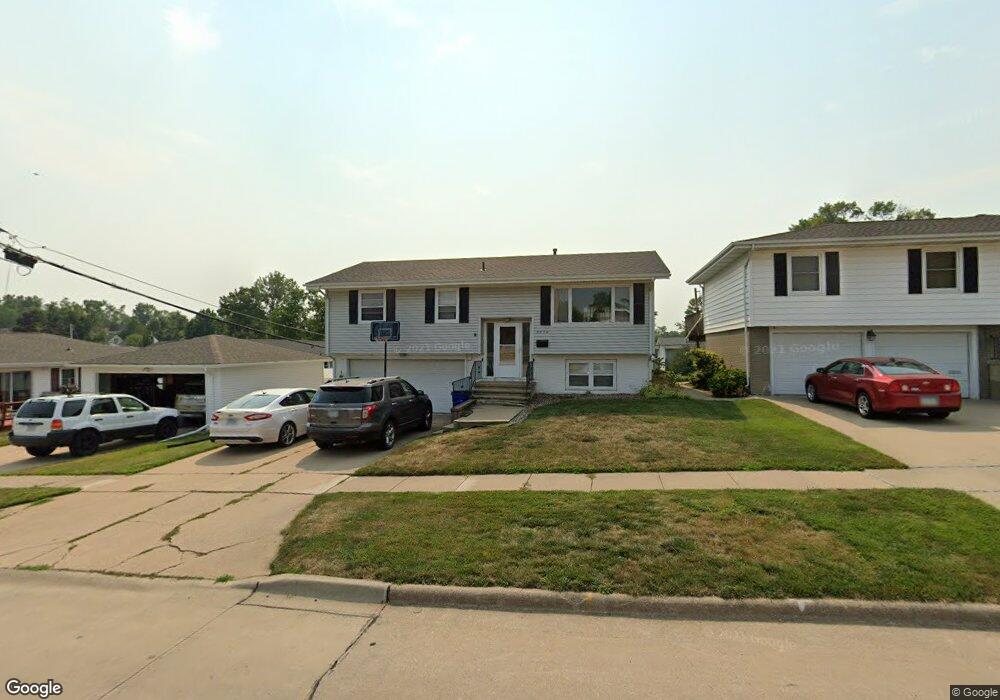 2434 Southland St SW, Cedar Rapids, IA 52404 - photo 1