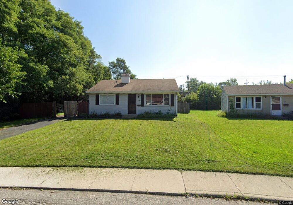 7 Alameda Dr, Carpentersville, IL 60110 - photo 1