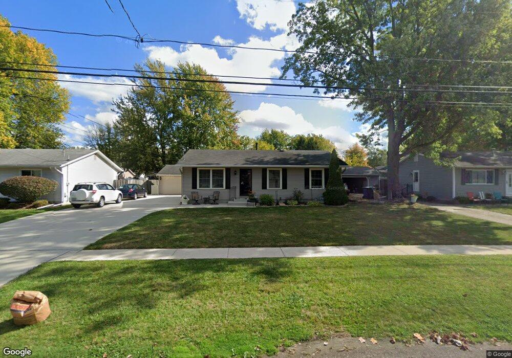 737 Oakwood Ave, Sheffield Lake, OH 44054 - photo 1