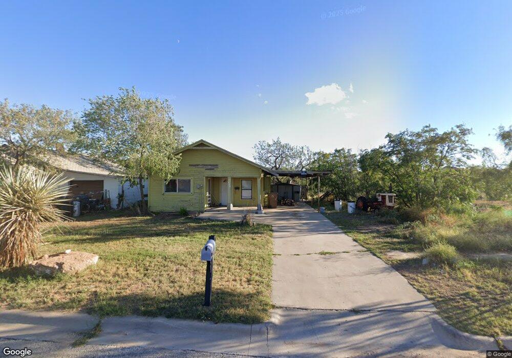 108 E 11th Place, Big Spring, TX 79720 - photo 1