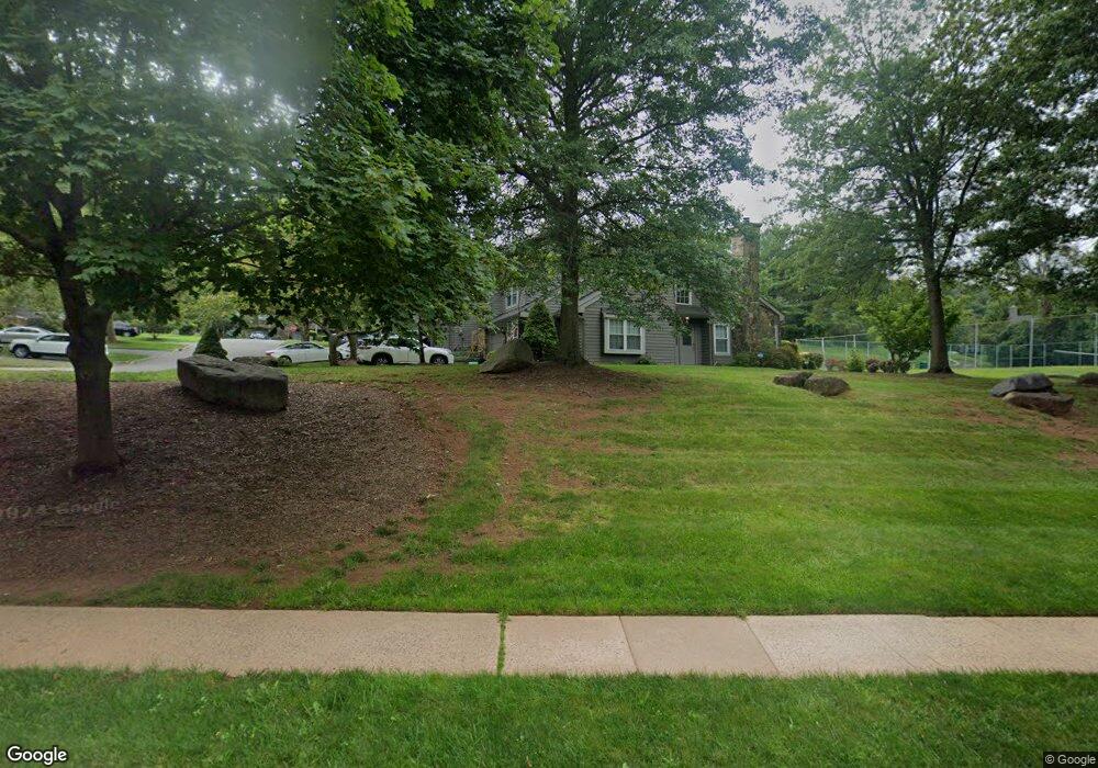 40B Roxbury Ct, Princeton, NJ 08540 - photo 1