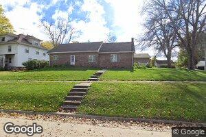 305 4th St, Victor, IA 52347