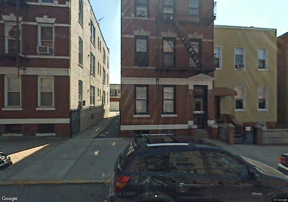 3119 42nd St, Long Island City, NY 11103 - photo 1