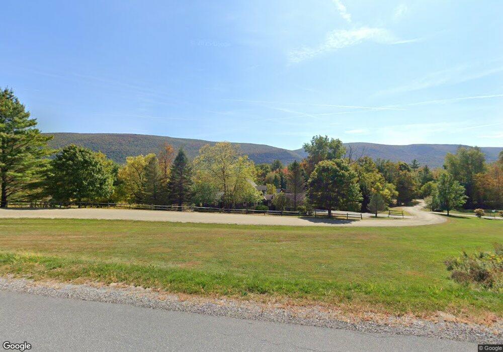 61 Old Farm Meadow Rd, Manchester Center, VT 05255 - photo 1