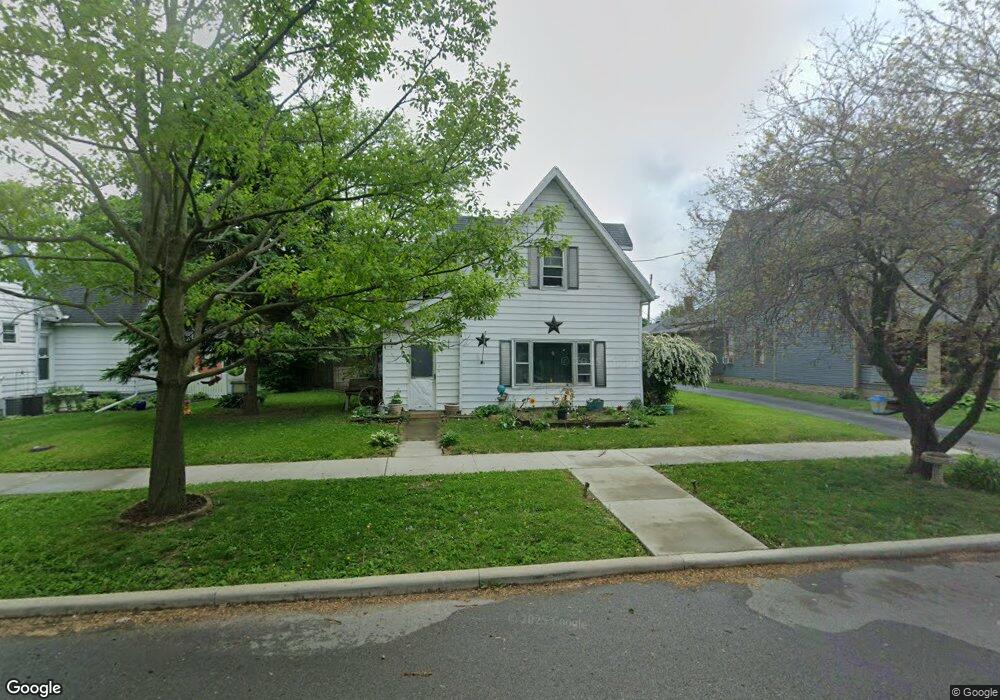 208 E Wabash St, Converse, IN 46919 - photo 1