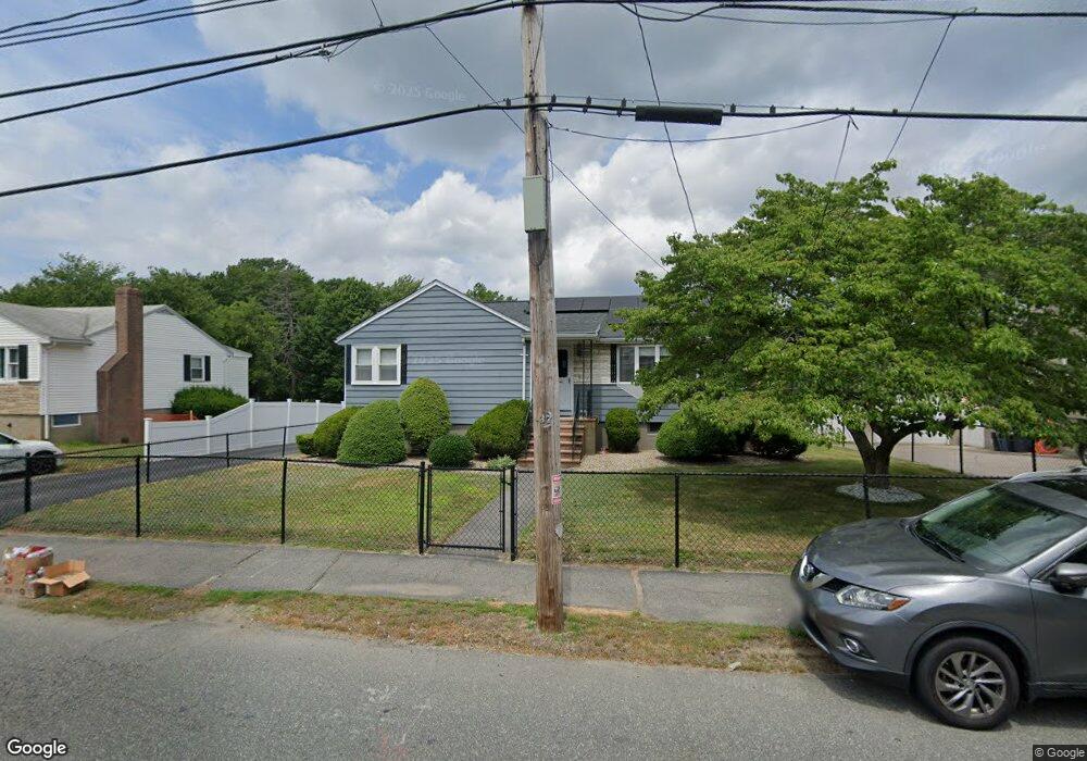 17 School St, Saugus, MA 01906 - photo 1