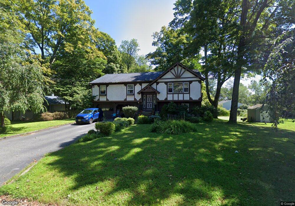 4 Walnut St, Randolph, NJ 07869 - photo 1