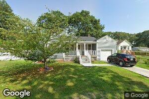 20 Burgess Dr, Warwick, RI 02886
