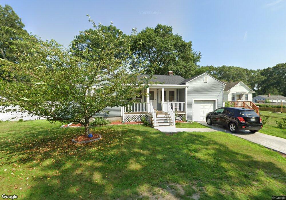 20 Burgess Dr, Warwick, RI 02886 - photo 1