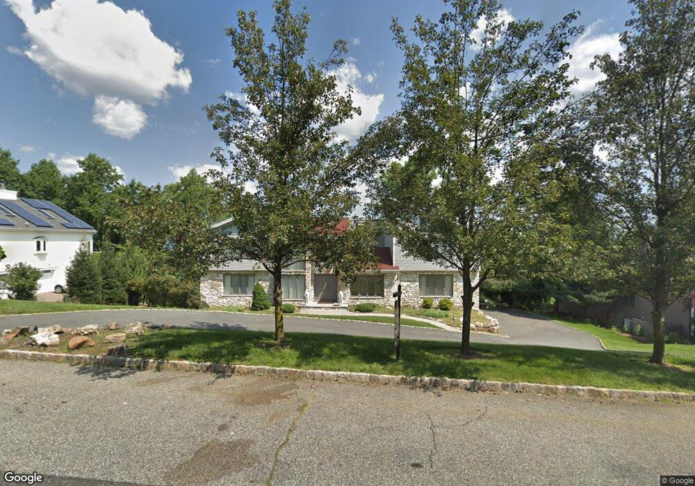 200 Eileen Dr, Cedar Grove, NJ 07009 - photo 1