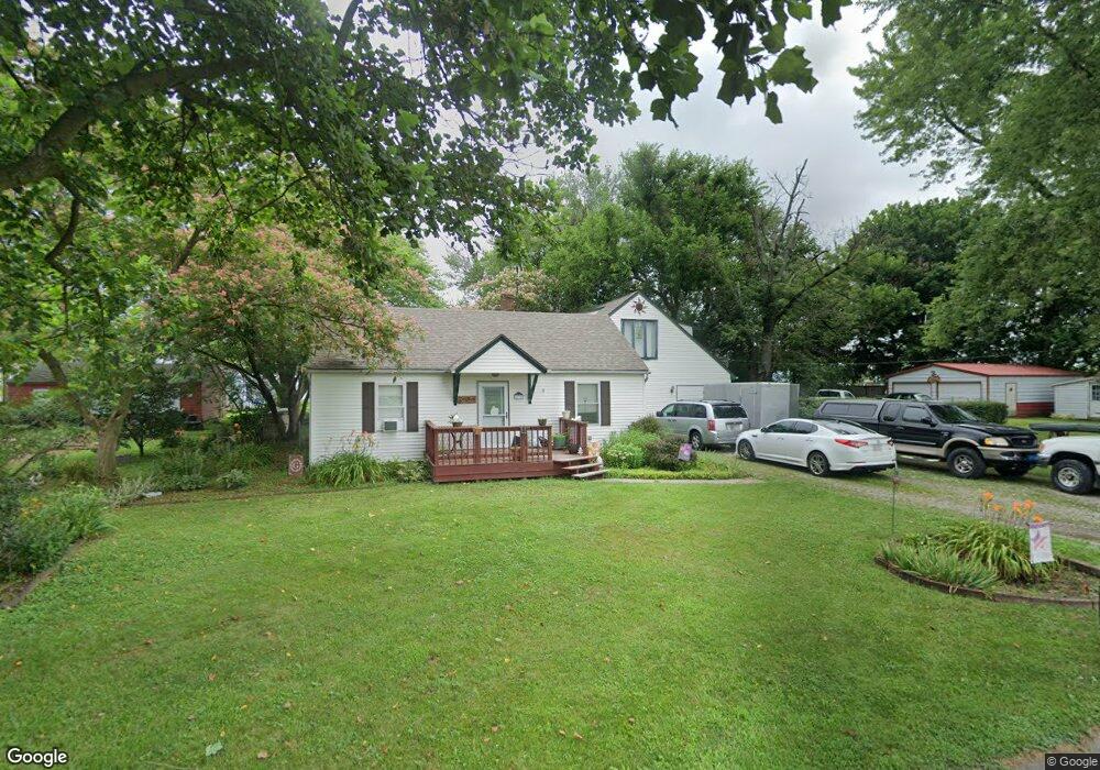 630 Parker St, Whiteland, IN 46184 - photo 1