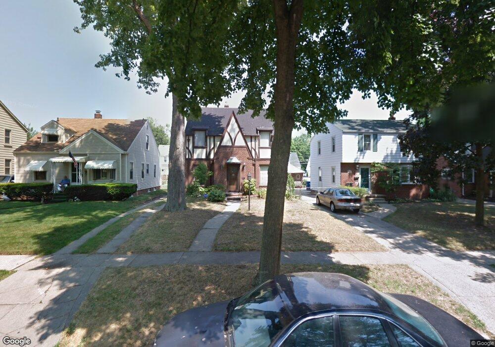 3936 Grantley Rd, Toledo, OH 43613 - photo 1