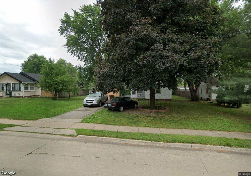 812 Leach Ave, Des Moines, IA 50315 - photo 1