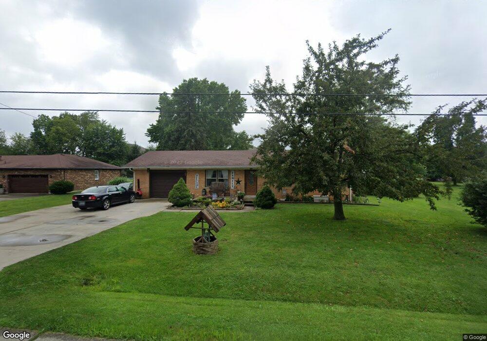 181 Robert Ln, Xenia, OH 45385 - photo 1
