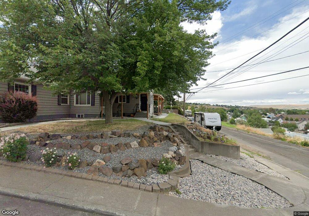 1112 SW Goodwin Ave, Pendleton, OR 97801 - photo 1