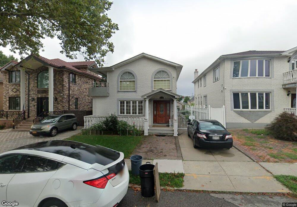 5332 193rd St, Fresh Meadows, NY 11365 - photo 1