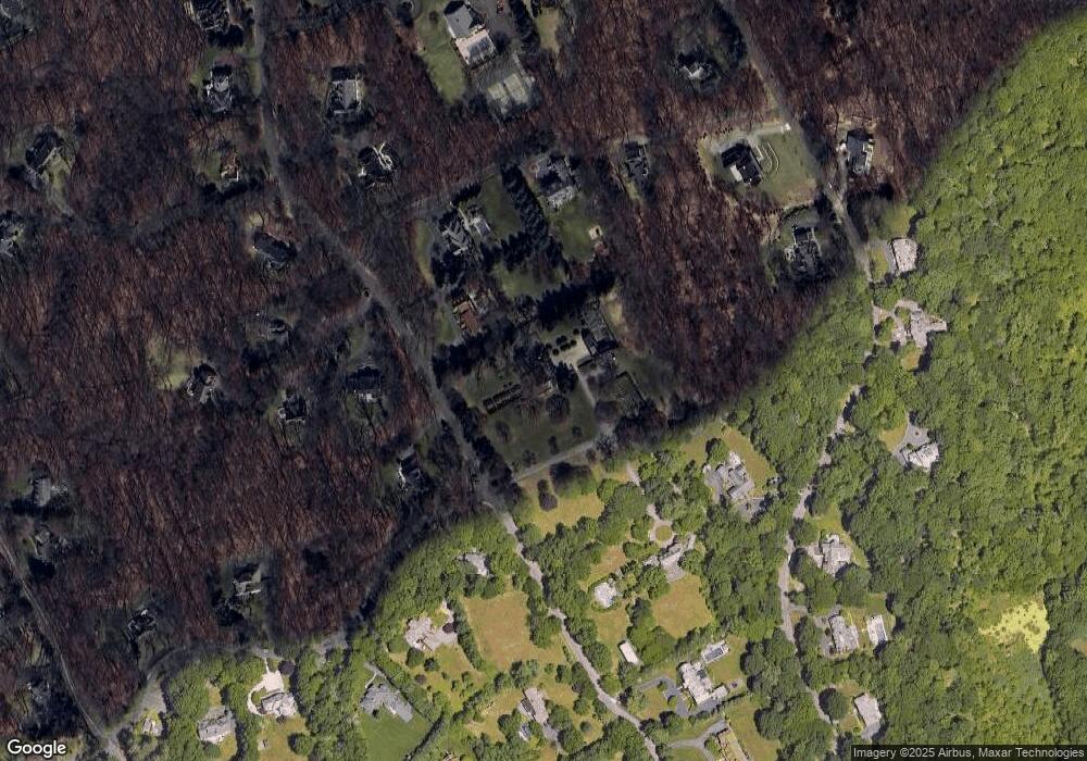 10 Fence Row Dr, Fairfield, CT 06824 - photo 1