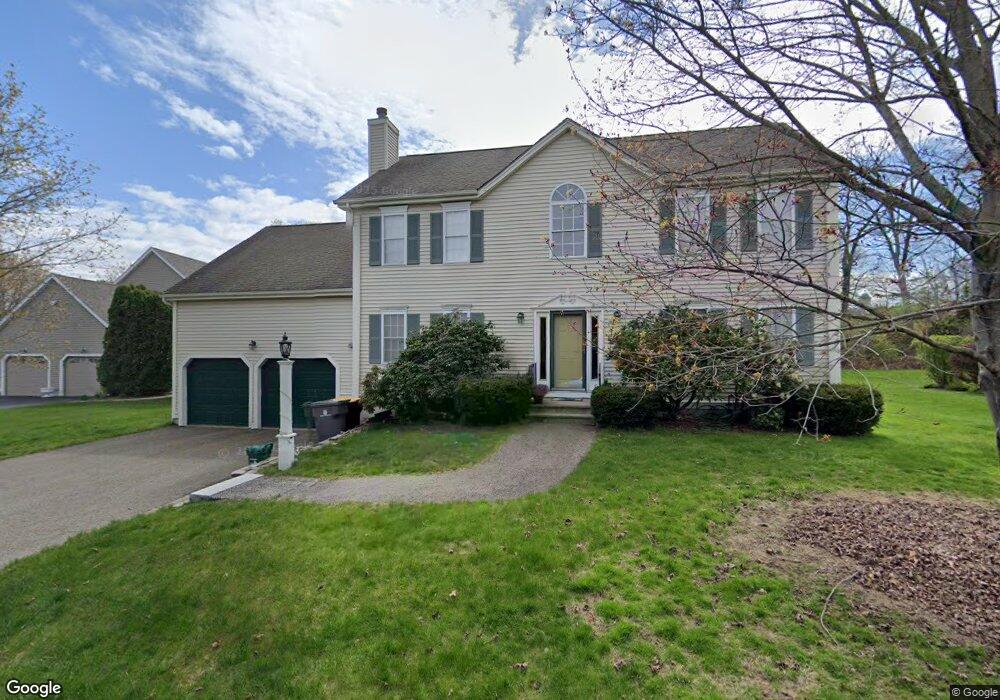 4 Donovan Ln, Framingham, MA 01701 - photo 1