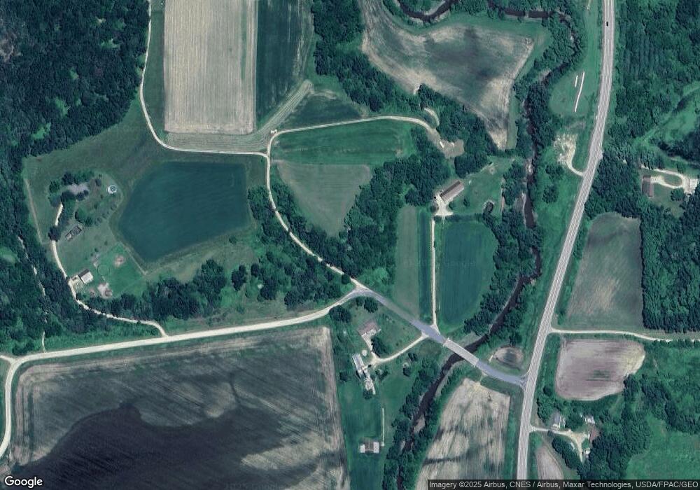 17234 Perkins Valley Dr, Houston, MN 55943 - photo 1