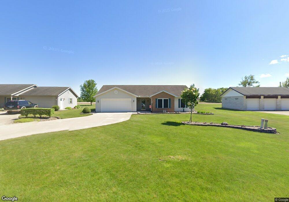 1331 E Beal Ave, Bucyrus, OH 44820 - photo 1