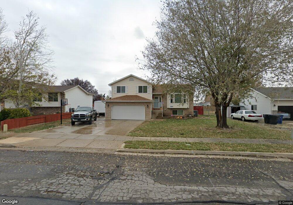 2041 N 950 W, Clearfield, UT 84015 - photo 1