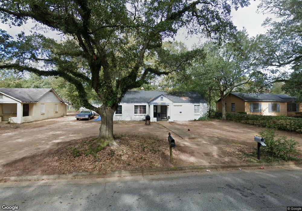 1313 Avalon Ave, Albany, GA 31707 - photo 1