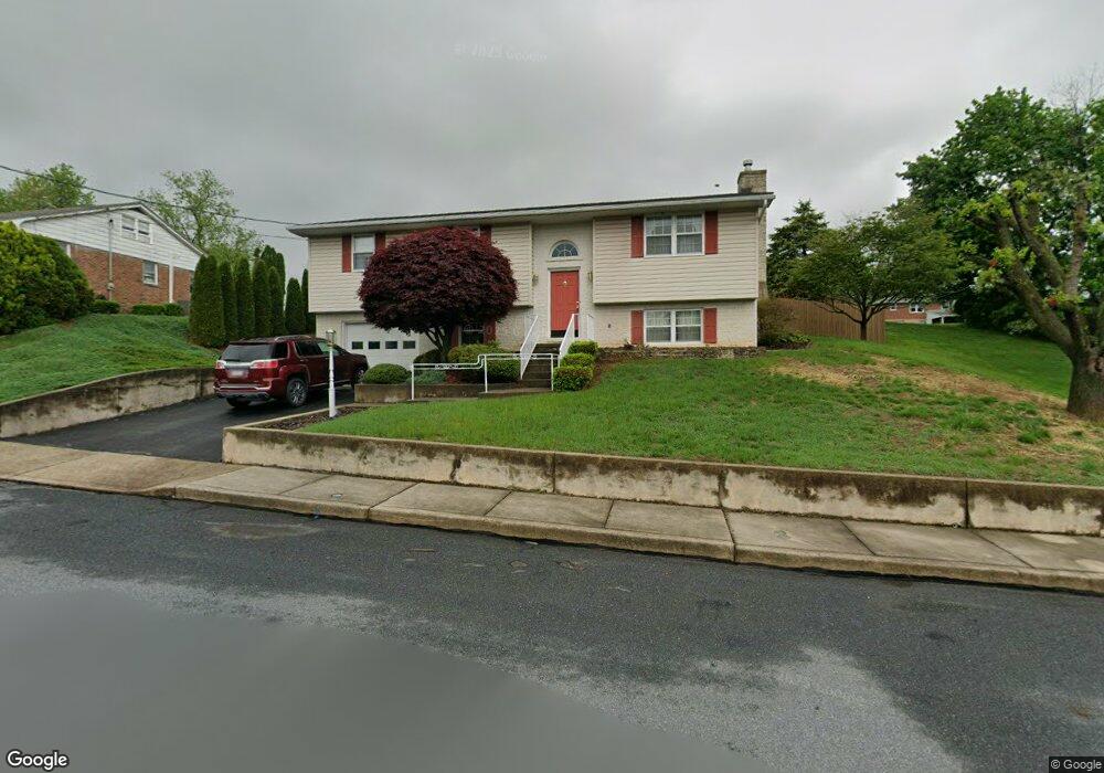 227 3rd St, Shoemakersville, PA 19555 - photo 1